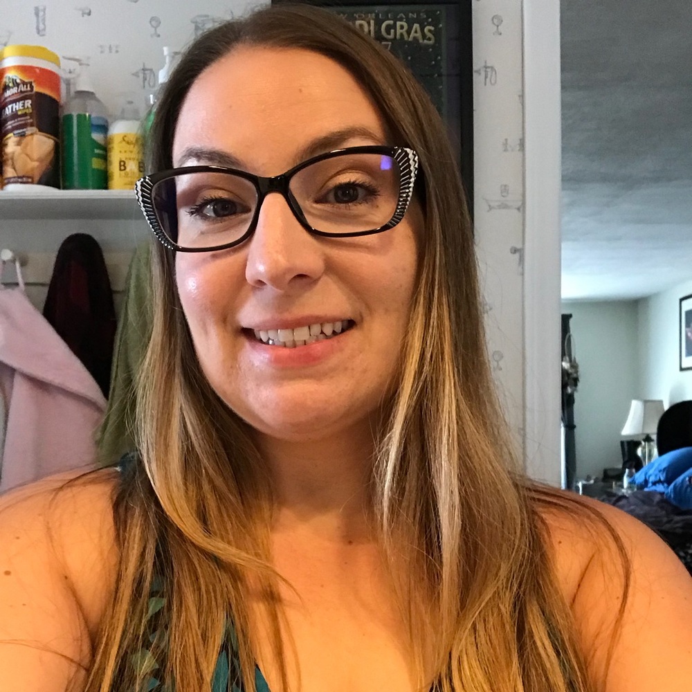 Meet your Posher, Krystal